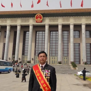 張忠偉2018備受矚目的藝術家