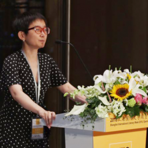 倪湛舸參加２０１８上海書展