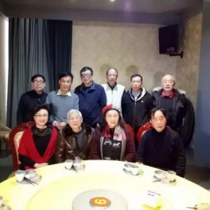 劉松林會(huì)長(zhǎng)出席上海通俗文藝研究會(huì)藝宇書畫院年會(huì)