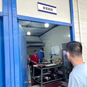 文明施工標準不降 垃圾分類力度不減