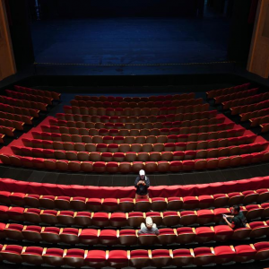 上海大劇院慶祝二十四歲“生日”