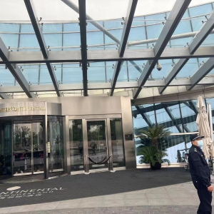 共迎綠色進博，松江區佘山城管開展垃圾分類指引宣傳