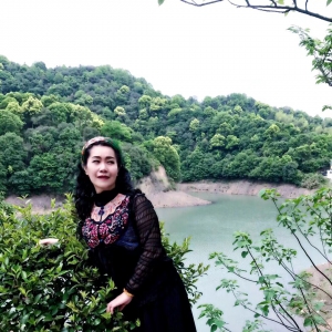 鄧清：思念蔓延（外一篇）