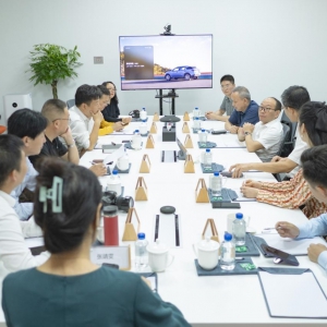 上海太湖經(jīng)濟(jì)文化促進(jìn)會(huì)會(huì)長(zhǎng)王依群率團(tuán)陪同太湖縣委宣傳部部長(zhǎng)趙偉一行來滬考察調(diào)研