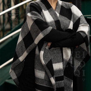 斐洛綺：披肩輕揚(yáng)，繪就時(shí)尚與情懷的綺麗畫卷